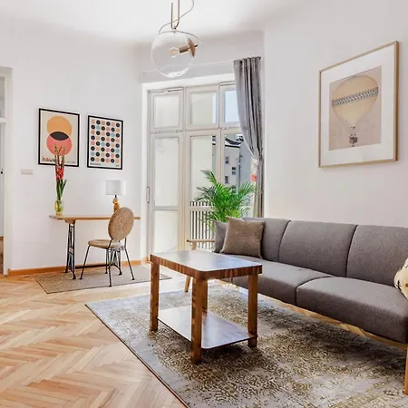 דירה Artistic Nest Near Port Praga By Vaya ורשה
