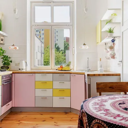 Artistic Nest Near Port Praga By Vaya