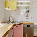 דירה Artistic Nest Near Port Praga By Vaya